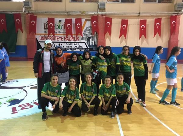 Futsal Takımımız Yarı Finalde